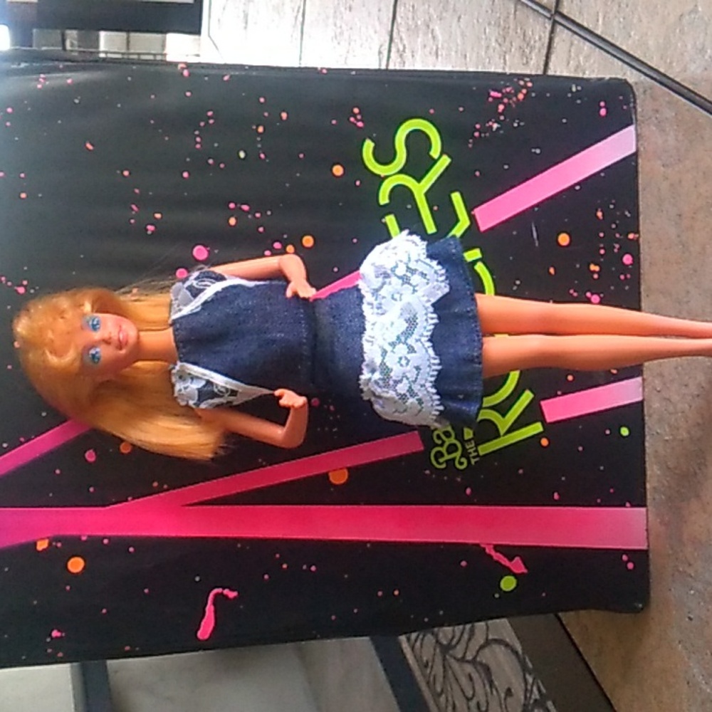 Demin Outfit & Barbie 1966